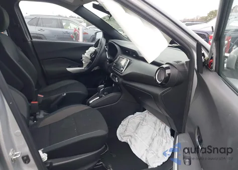 2020 Nissan Kicks Sv Xtronic Cvt из США, поврежденный, VIN 3N1CP5CV5LL515860